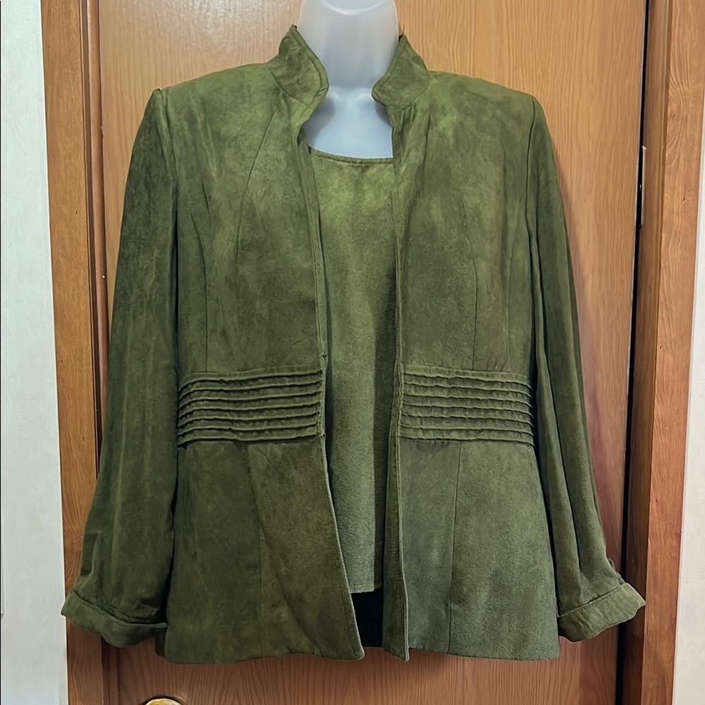 Studio I Olive Green 3 Piece Pantsuit